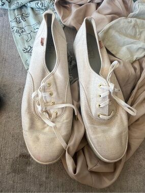 Keds Woman’s tennis shoes